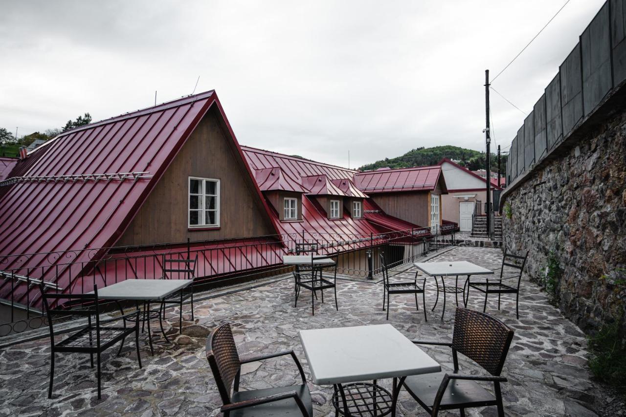 Hostel Cosmopolitan* Banská Štiavnica Dış mekan fotoğraf