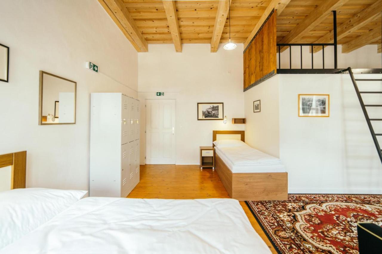 Hostel Cosmopolitan* Banská Štiavnica Dış mekan fotoğraf