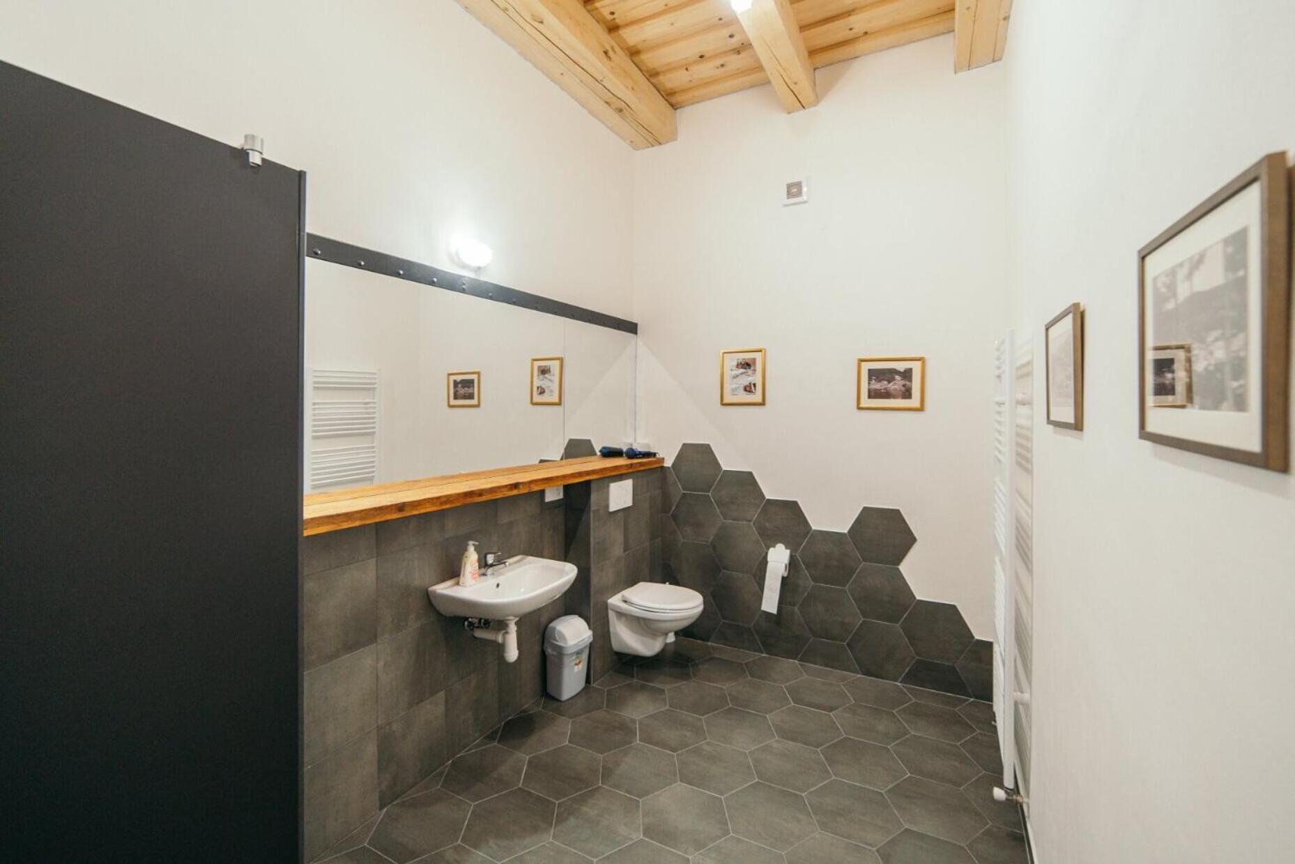 Hostel Cosmopolitan* Banská Štiavnica Dış mekan fotoğraf